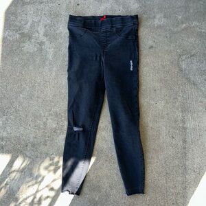 Spanx Pull On Skinny Jeans Pants M Medium Distressed Washed Black Shaping 20213R
